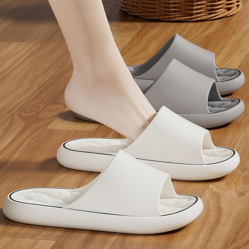Slippers met lijnpatroon voor  - Baby Gate Stairs recensie en prijs
